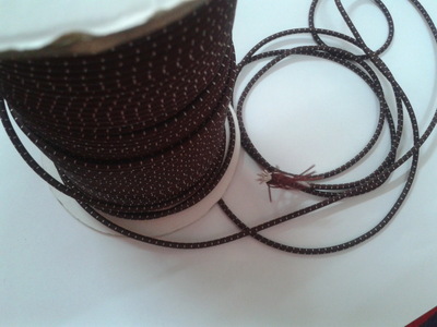 專業(yè)分析 低價(jià)生產(chǎn)銷售2MM圓形波點(diǎn)松緊帶的市場優(yōu)勢(shì)與選購指南